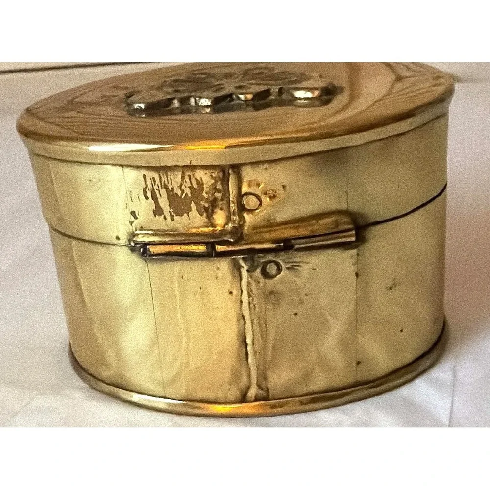 Trinket Box Brass Vintage Butterfly Hinged Lid Feminine Coquette Grann Core